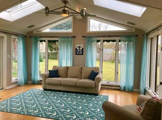 1137 Eppington Dr, Virginia Beach, VA 23454