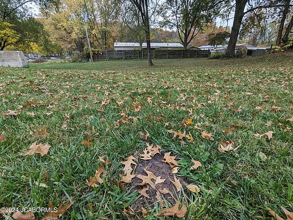 4th image of 6929 Meadowbrook Dr