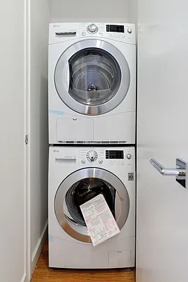 Rented by Aether Property Group | media 11