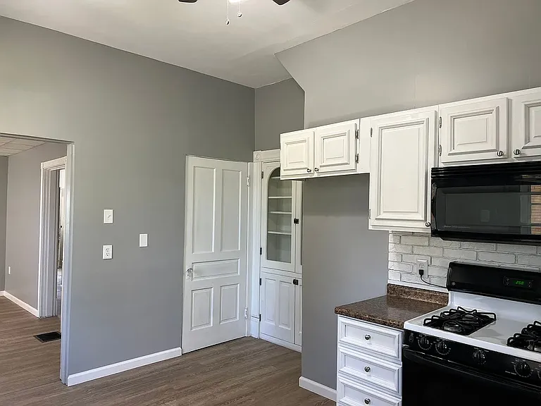 2206 Mount Troy Rd — Photo 8