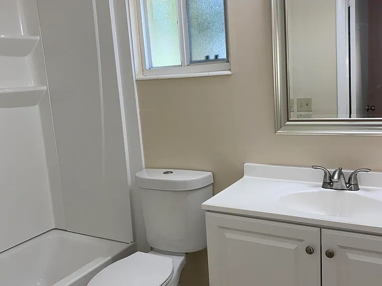 1558 Guava Ave #B — Photo 14