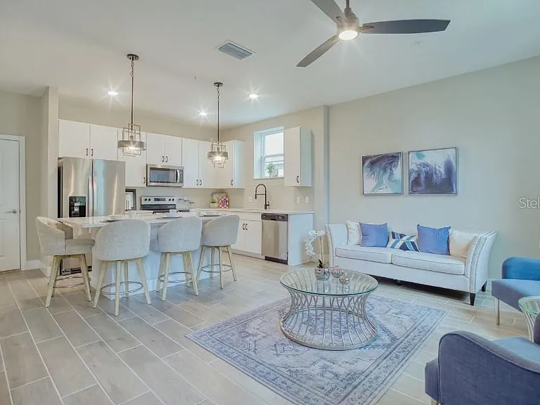 2116 Broome St — Photo 5
