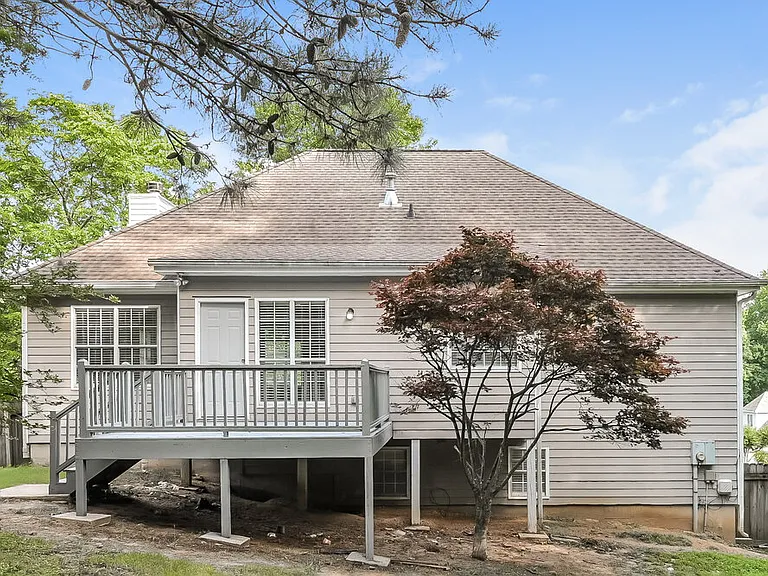 9385 Eagles Landing Dr — Photo 17