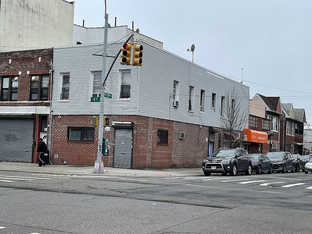 Primary listing photo