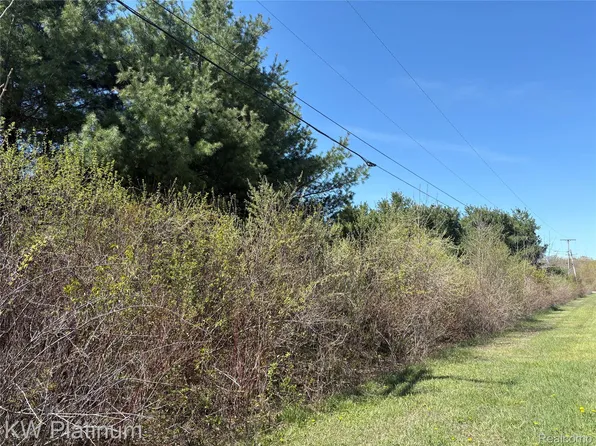 0 North Rd, Fort Gratiot, MI 48059