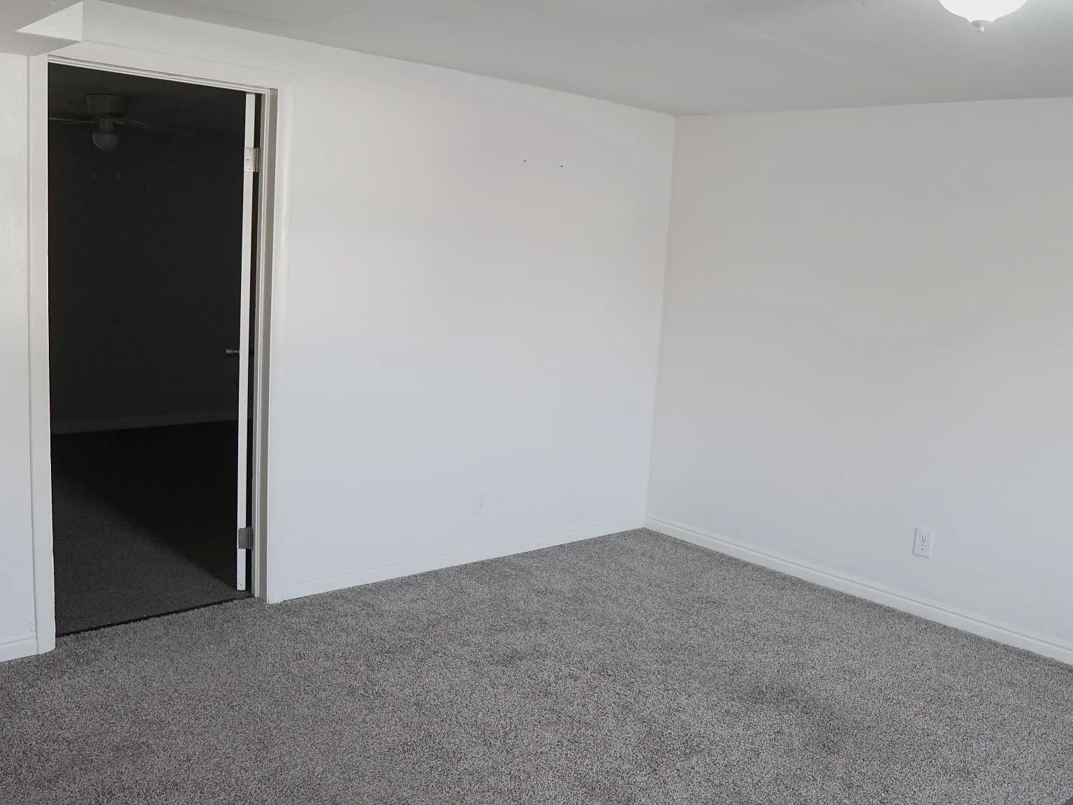 1 bed, 800 sqft, $1,295 — Photo 4
