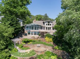 24 Hiawatha Dr, Battle Creek, MI