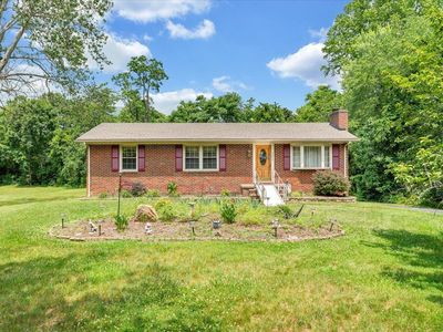 3203 Bradshaw Rd, Salem, VA, 24153