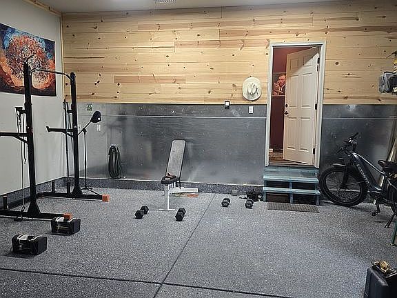 5th image of 141 Castle Ridge Dr