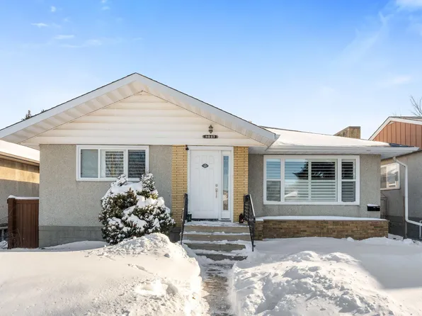 9847 79th St NW, Edmonton, AB T6A 3G2