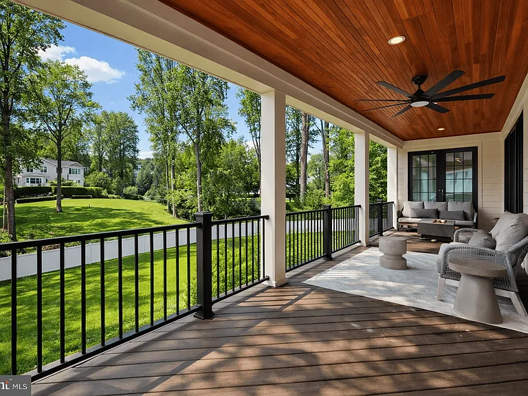7002 River Oaks Dr — Photo 13