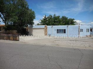 810 Gral Trevino Dr SE, Rio Rancho, NM 87124