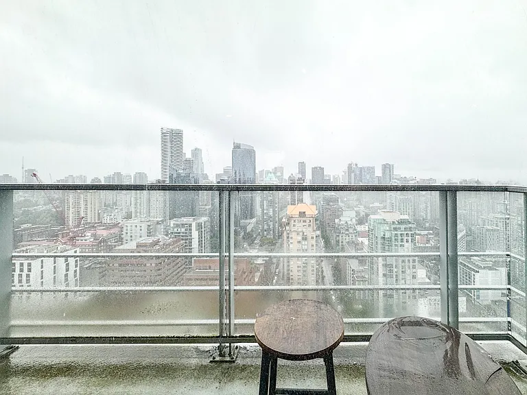 1283 Howe St #4003 — Photo 9
