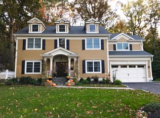 56 Tamaques Way, Westfield, NJ 07090