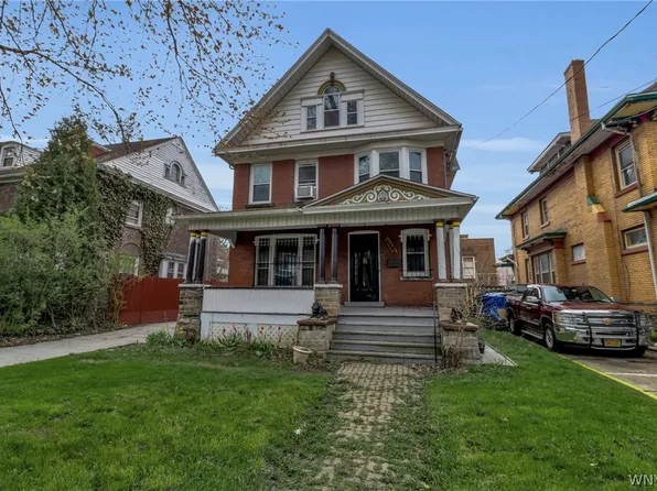 699 Chilton Ave, Niagara Falls, NY 14301