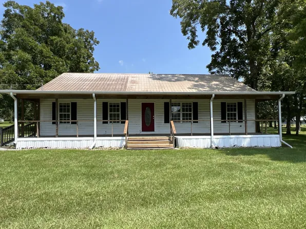 3317 1st Ave N, Bonifay, FL 32425