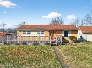 149 N Circlecrest Dr, Louisville, KY 40229