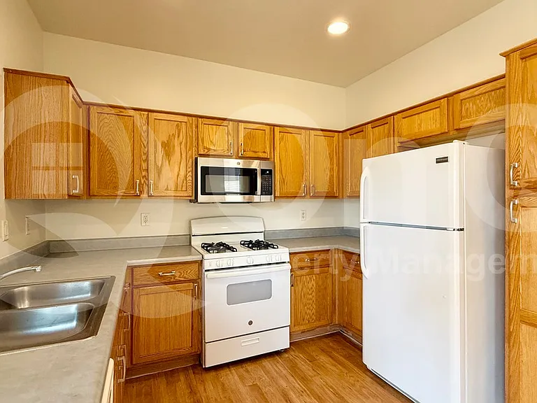 807 W Sunset Dr — Photo 12