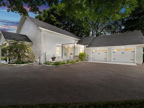 2nd image of 7537 Montgmy Co L Rd N
