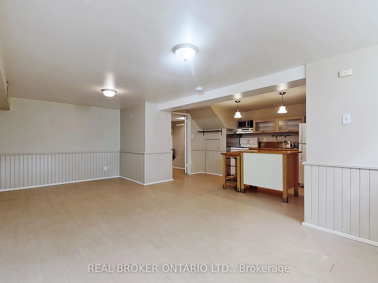 2 bed, $1,700 — Photo 3
