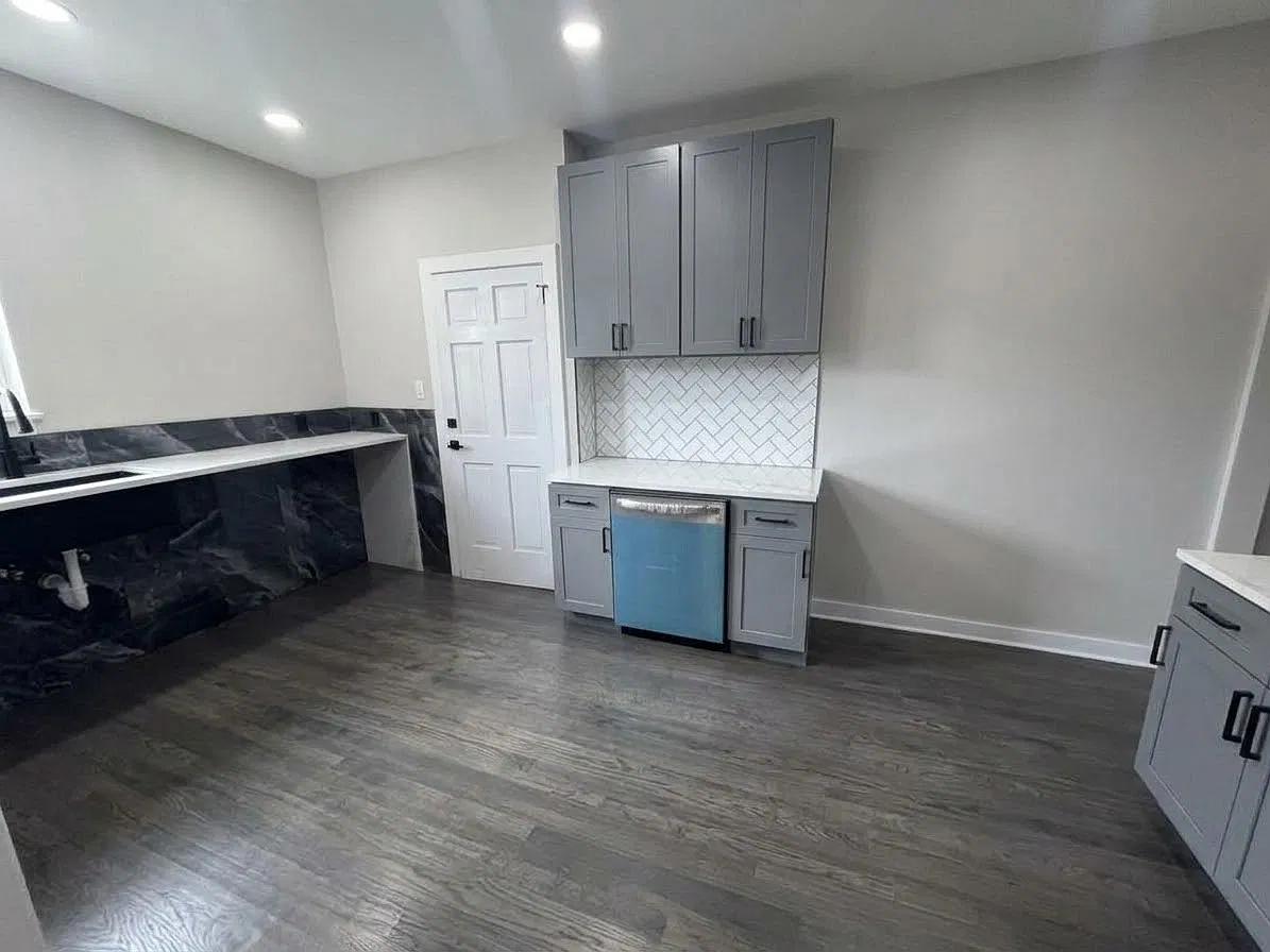 3 bed, $2,550 — Photo 3