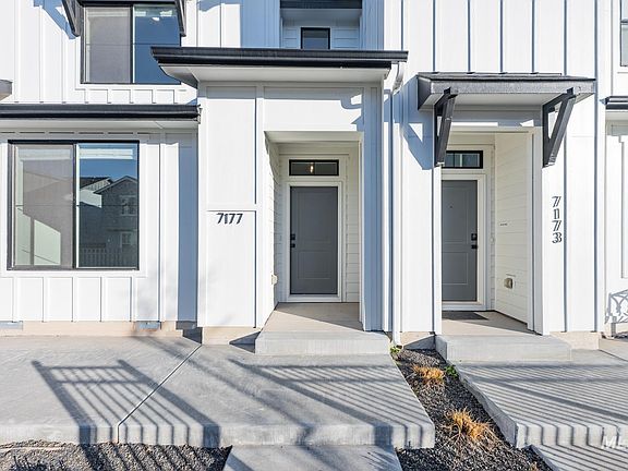 3rd image of 7177 W Madronawood St