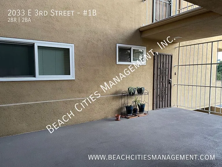 2033 E 3rd St #1B — Photo 7