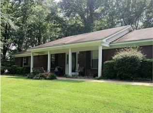 520 Wildwood Dr, Cecil, AL 36013
