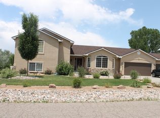 257 W Ben Hogan Dr, Pueblo West, CO 81007