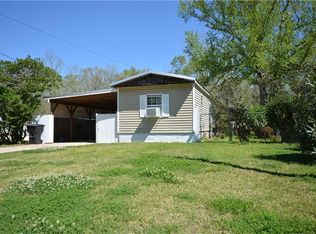 146 Cedar Dr, Belle Chasse, LA 70037