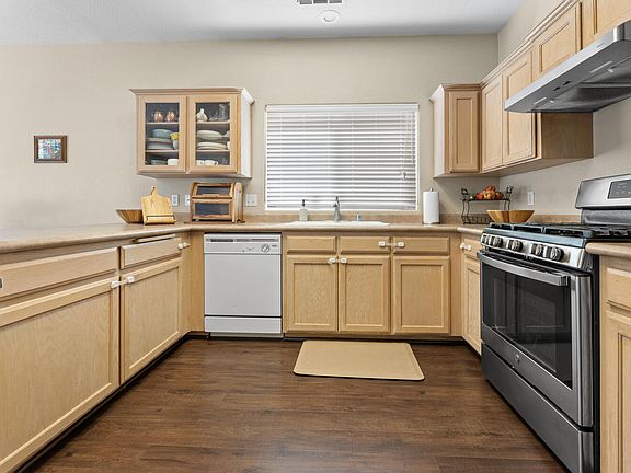 5th image of 2346 E La Vida Avenue