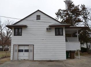 1217 Walnut St #1/2, West Des Moines, IA 50265
