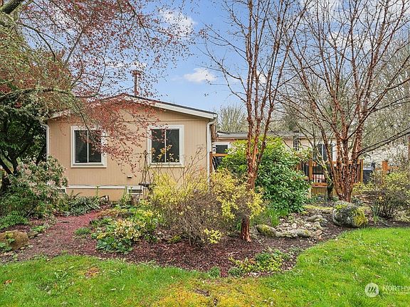 4th image of 38212 E 83rd Avenue