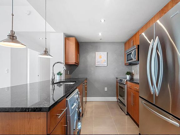5th image of 88 Morgan St APT 4509