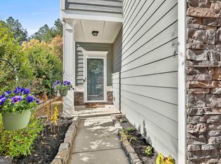 233 Merritt Cir, Newnan, GA 30263