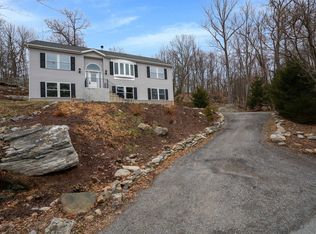 40 Cherry Ln, Stormville, NY 12582