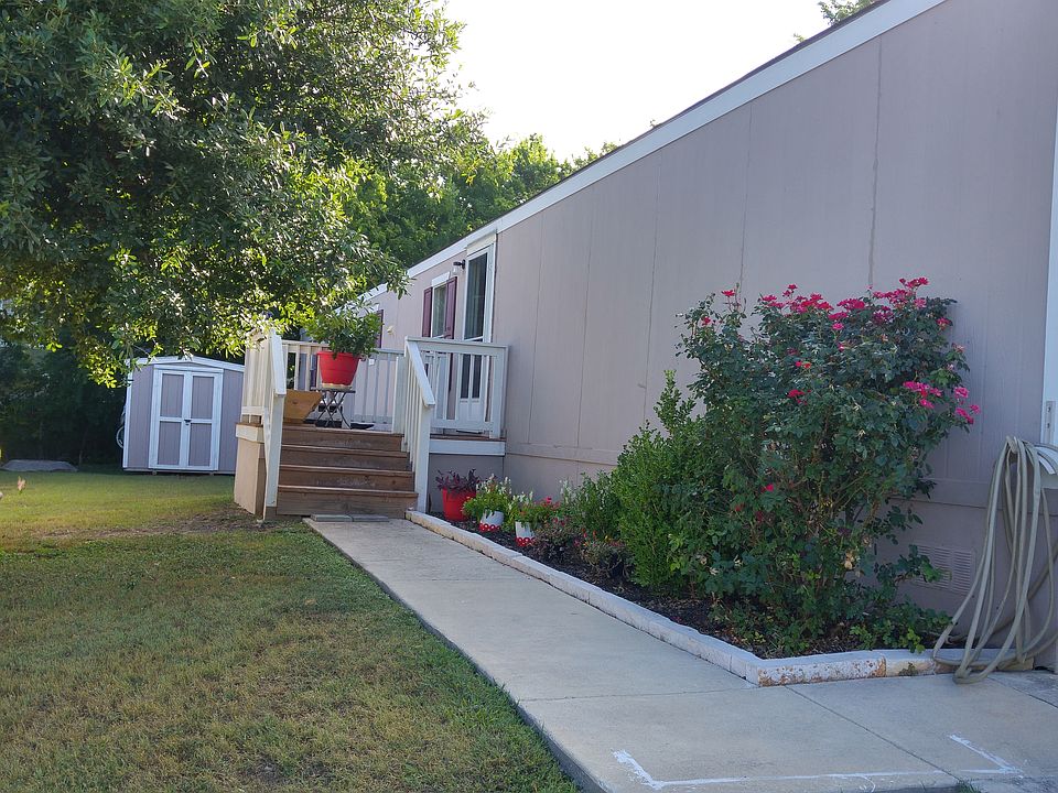 1st image of 151 Sonoma Dr