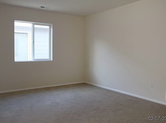 4th image of 6020 Park St E