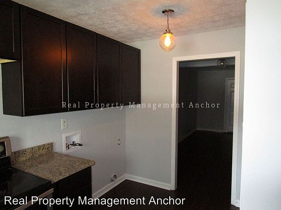 4th image of 1176 Pinedale Cir NW
