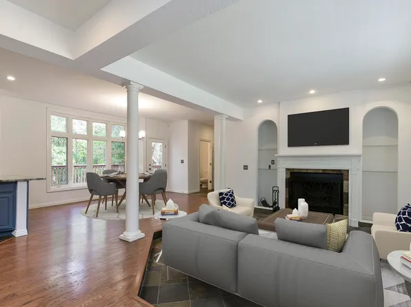 149 Country Bluff Drive, Branson, MO 65616