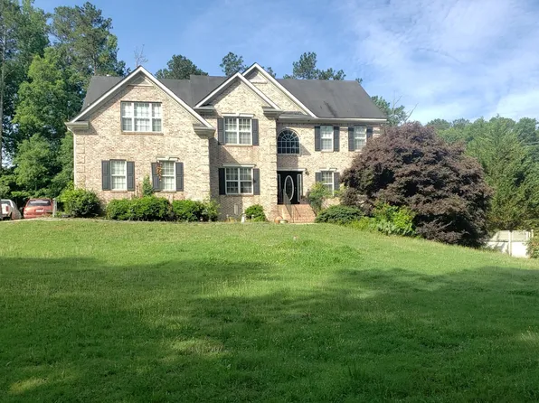 2801 Carnes Rd, Jonesboro, GA 30236