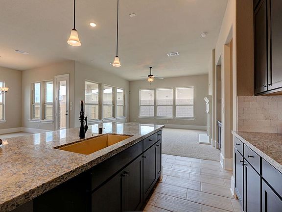 5th image of 9511 Whitebark Pine Way