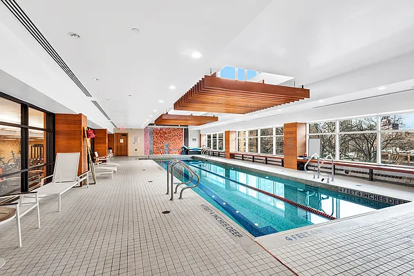 Sold by Bond New York | media 7