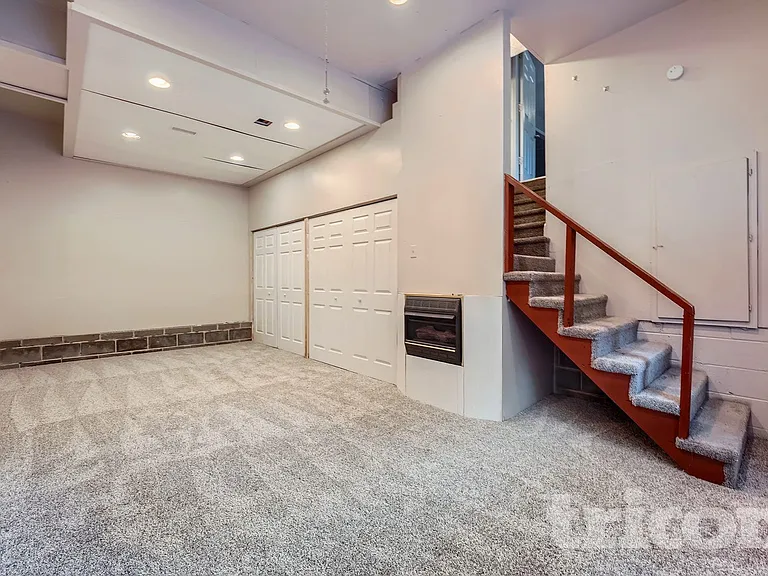 134 Little Brook Dr — Photo 4