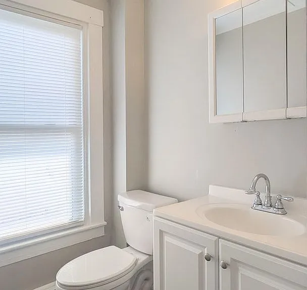 14 Cedar St — Photo 24