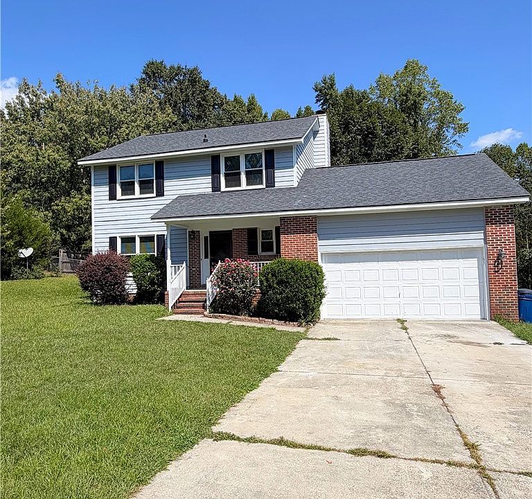 1st image of 198 Oakbluff Dr