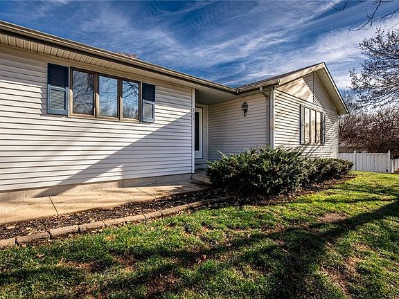4th image of 801 S Peoria St