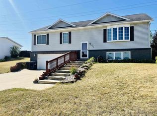 414 Kim St, Rio, WI 53960
