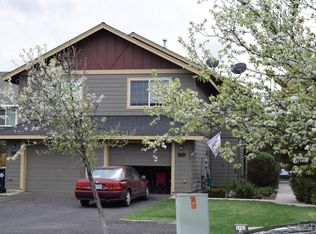 2854 SW Juniper Ave, Redmond, OR 97756