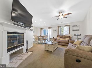 502 Mulberry Cv, Mount Laurel, NJ 08054